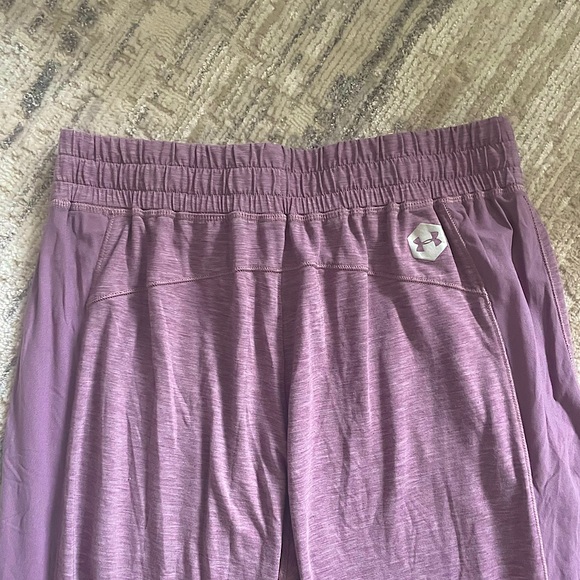 Helly Hansen Joggers - Picture 2 of 2